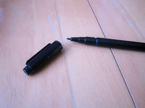 ロングペンは普通にサインペンとして使える